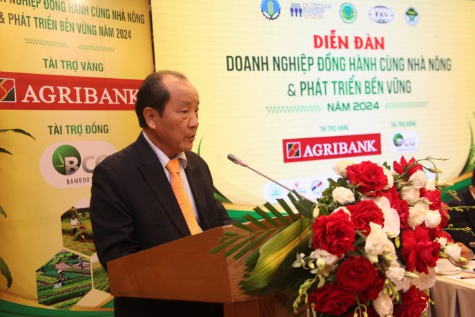 Ông Hồ Xuân Hùng, Chủ tịch Tổng hội Nông nghiệp và Phát triển nông thôn Việt Nam phát biểu tại Diễn đàn